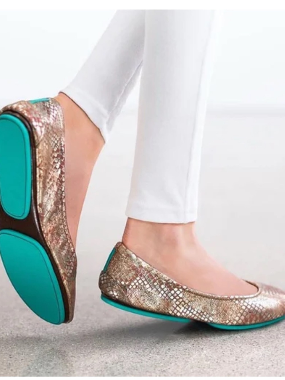 Tieks Metallic will copper size 7 Snake-Print Flats with Teal Soles